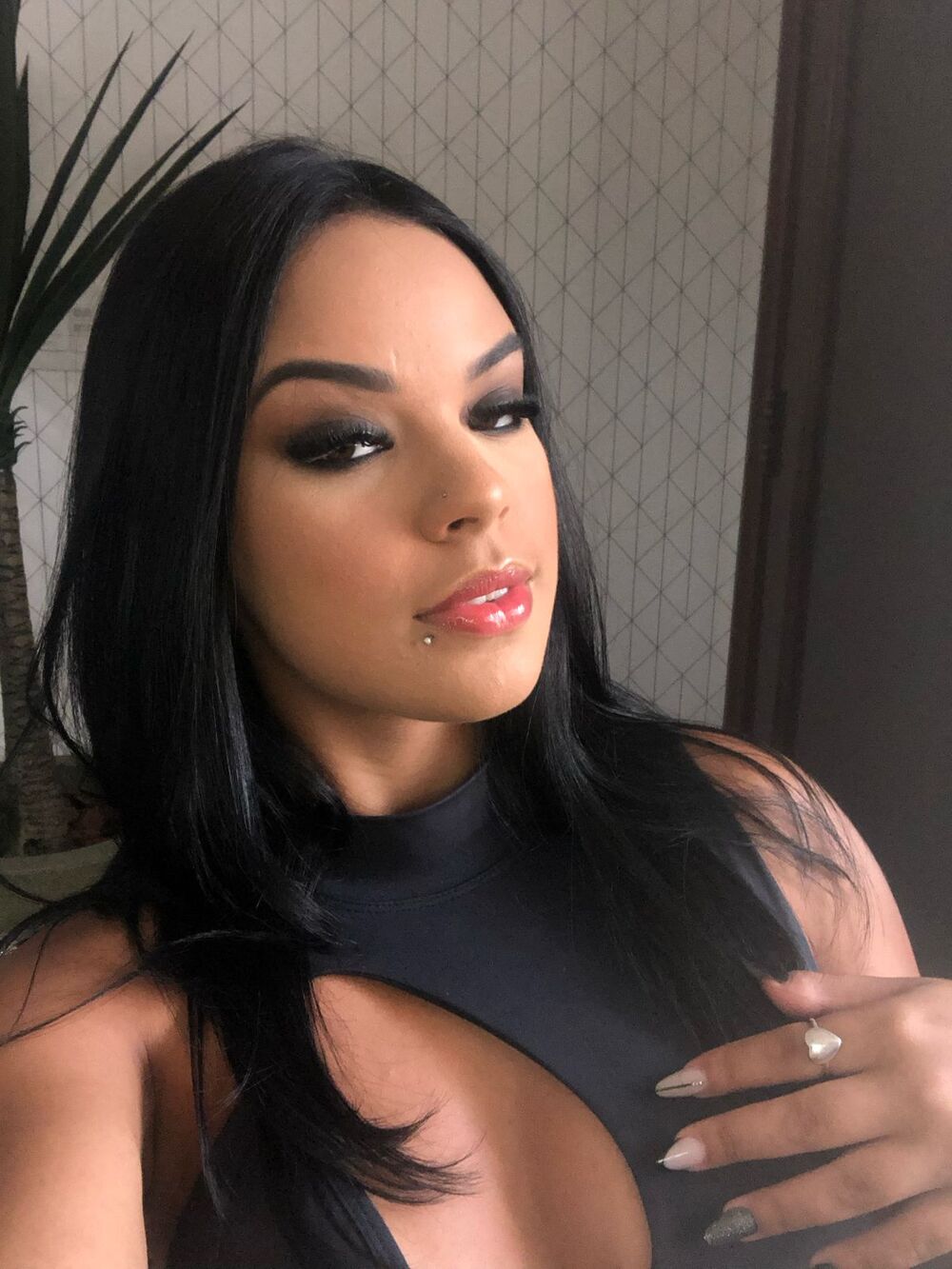 Jully Zara